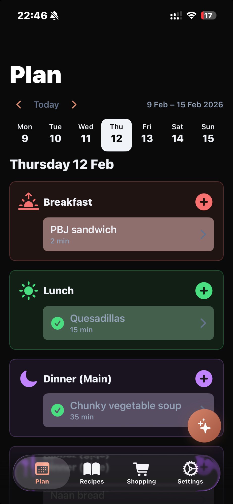 Suppertime app showing weekly meal plan with breakfast, lunch and dinner cards